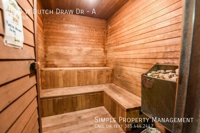 Building Photo - 2635 W Dutch Draw