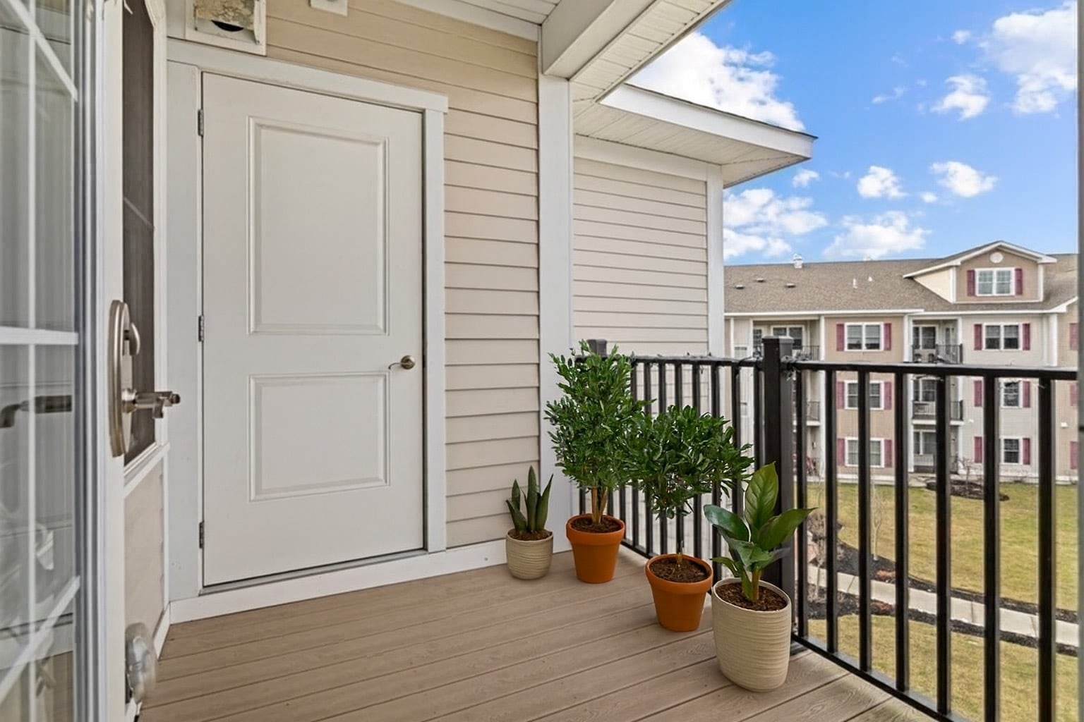 Building Photo - 360 Andover St