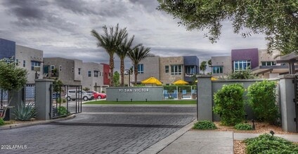 Building Photo - 9001 E San Victor Dr