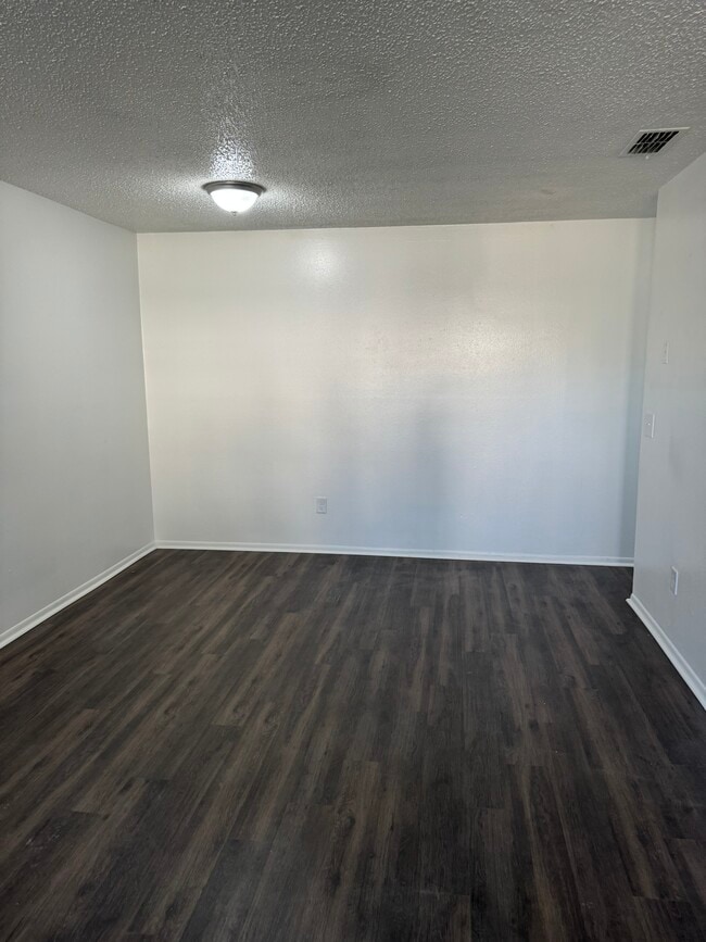 Building Photo - 8547 Channelview Cir