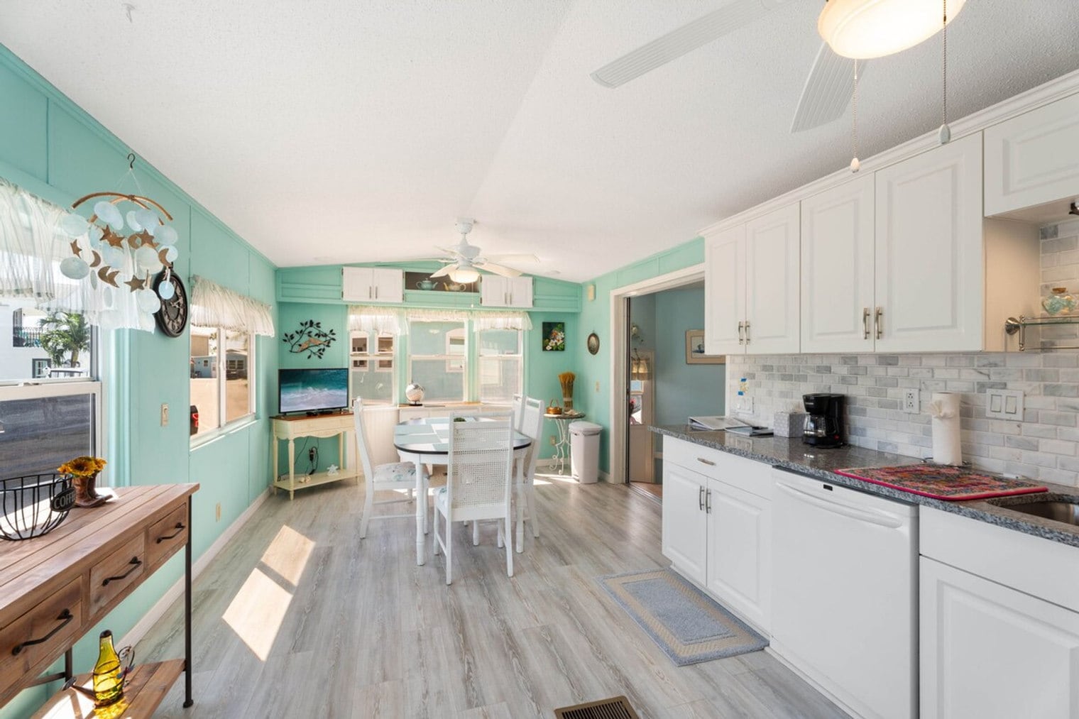 Building Photo - 1368 Nettles Blvd