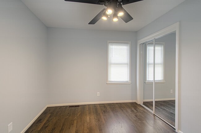 Building Photo - 9411 Fairwood Dr