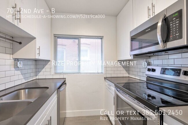 Building Photo - 701 2nd Ave