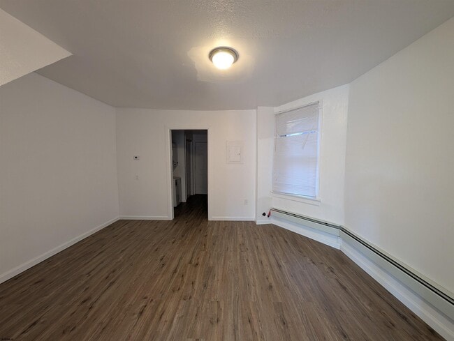 Building Photo - 2019 Grant Ave