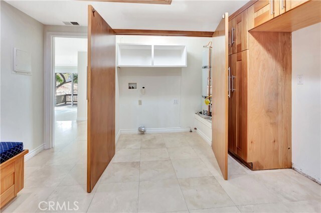 Building Photo - 16 Sea Island Dr