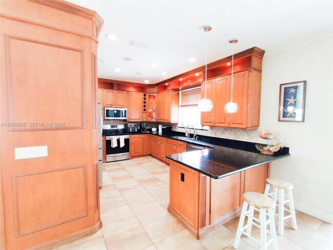 Building Photo - 18243 Blue Lake Way