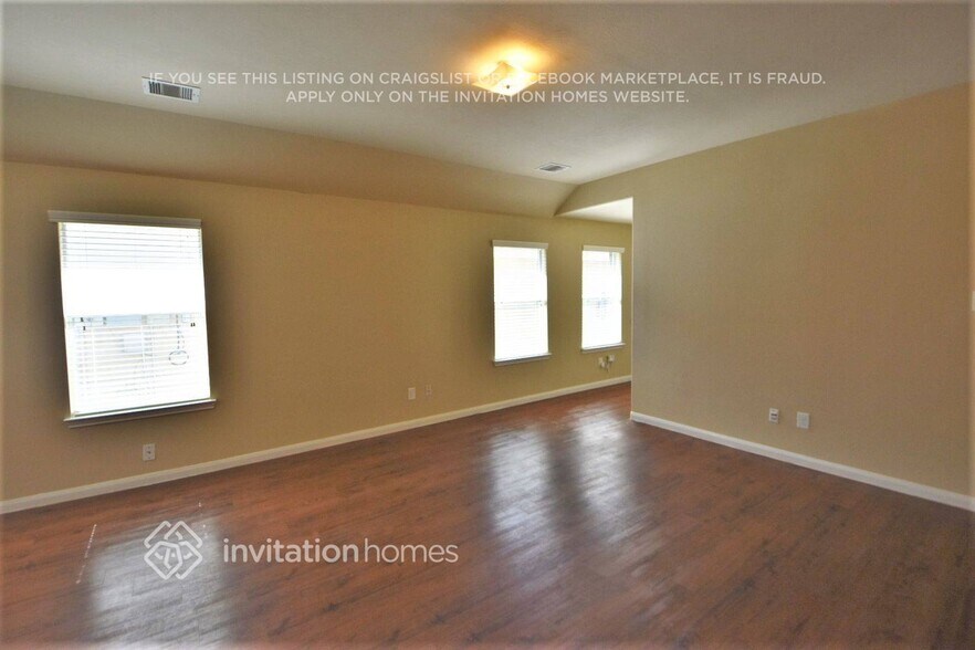 Building Photo - 18810 N Lyford Dr