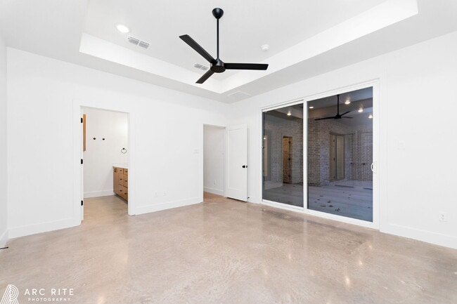 Building Photo - Pre-Leasing Fall of 2026!! Luxury Homes!!