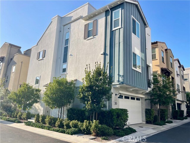 Building Photo - 35 Hideaway Loop