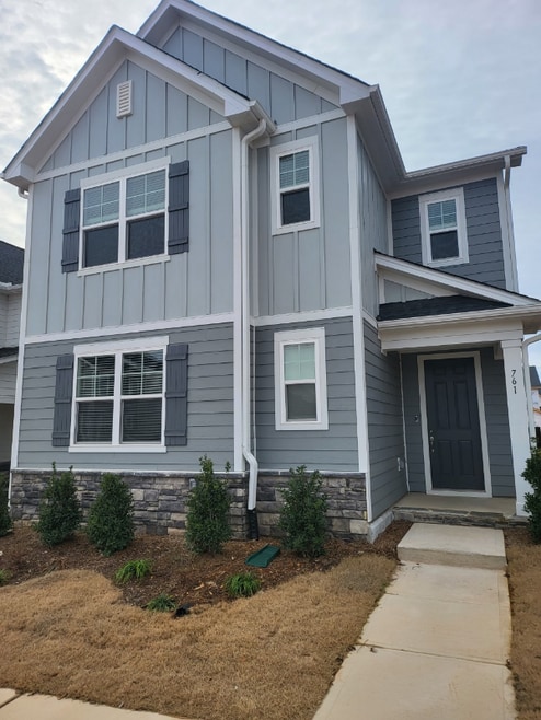 Building Photo - 761 Cormiche Ln