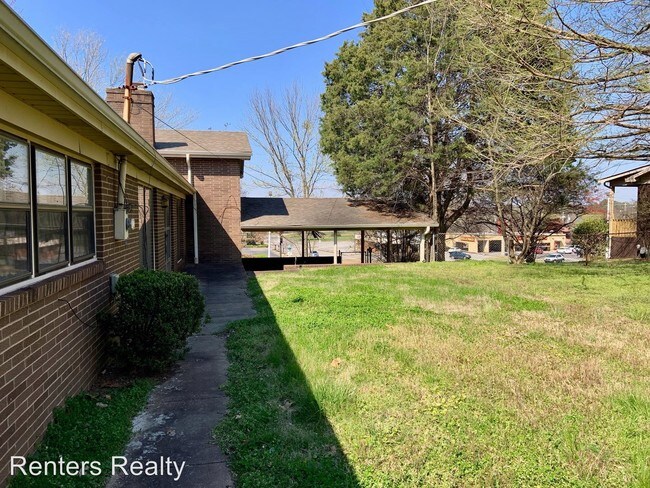 Building Photo - 1206 Woodall Ln NW