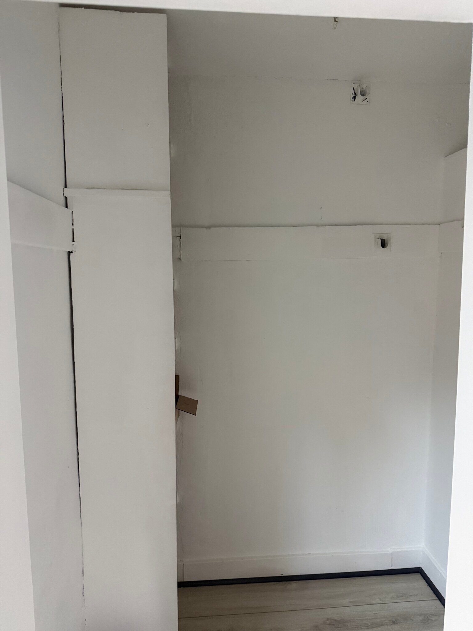 Bedroom closet - 2113 1/2 Aaron St