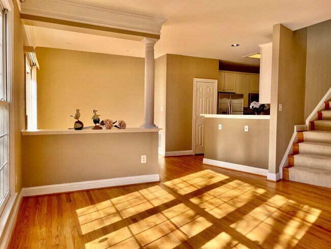 Building Photo - 1030 Grand Oak Way
