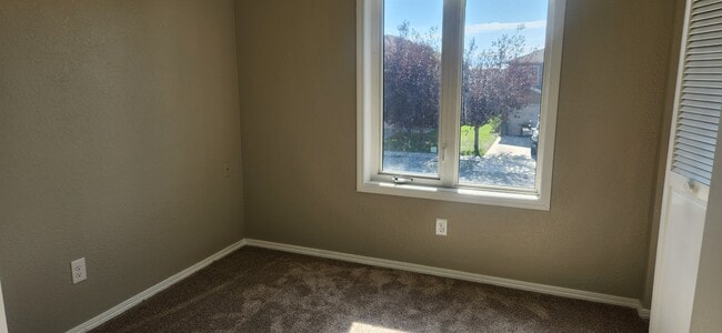 Building Photo - 1111 Biehl Dr