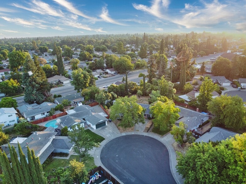 Building Photo - 2537 Warrego Way