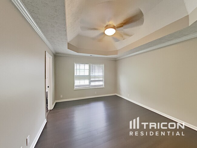 Building Photo - 104 Edgewater Ct