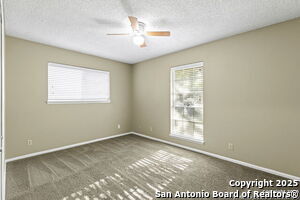 Building Photo - 112 Suncliff Dr