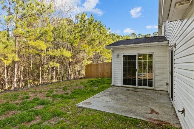 Building Photo - 178 Kelly Cir