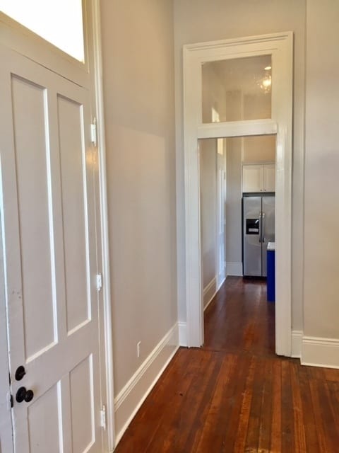 Building Photo - Spacious Uptown 2BR/2.5BA in Restored Mansion w/ GATED OFF STREET PARKING