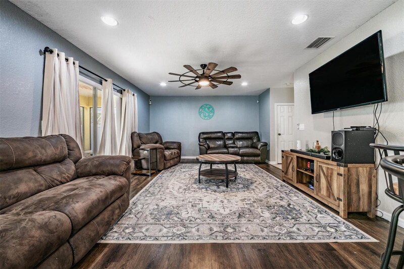 Building Photo - 11367 Cocoa Beach Dr