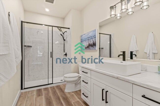 Building Photo - Spacious 3-Bed Home with 2.5 Baths in Prime Bothell Location – 2500 Sq Ft of Comfort!