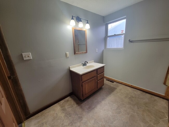 Building Photo - 514 E Marquette St