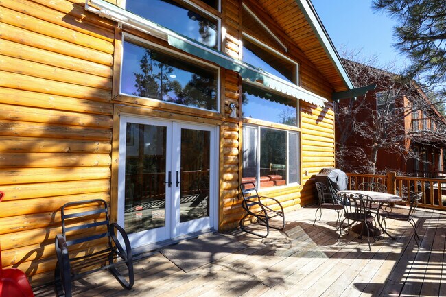 Building Photo - 43615 Wolf Rd