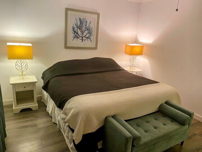 Building Photo - 305 N Pompano Beach Blvd