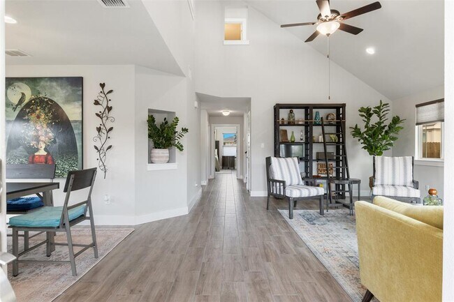 Building Photo - 141 Witchhazel Way
