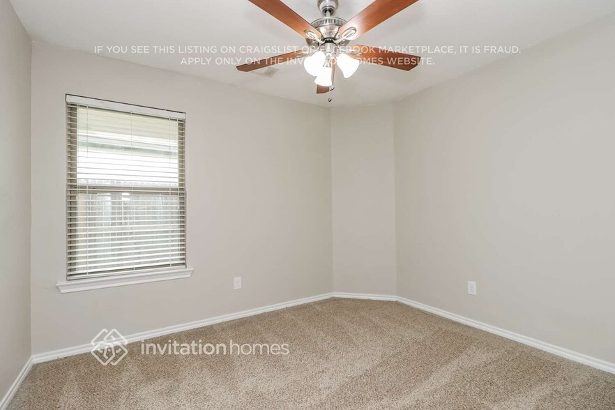 Building Photo - 1808 Wickham Dr