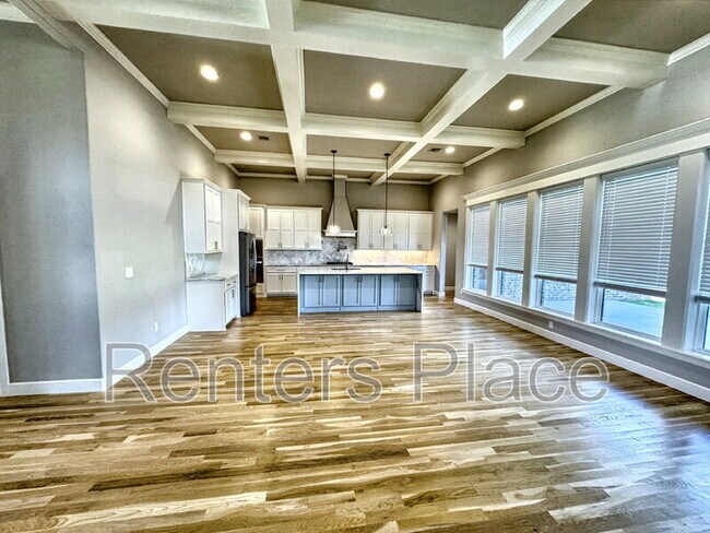 Building Photo - 12511 S Granite Ave