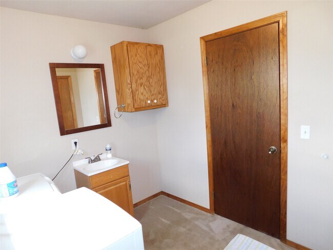 Building Photo - 1465 Co Rd 933