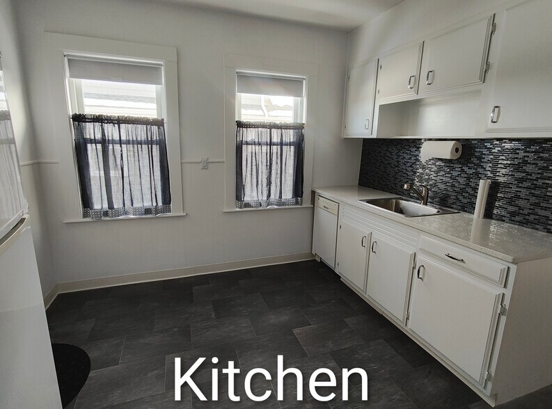 Building Photo - 19 Surry Rd