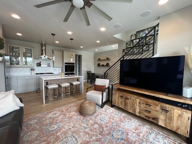 Building Photo - 3617 Mykonos Dr