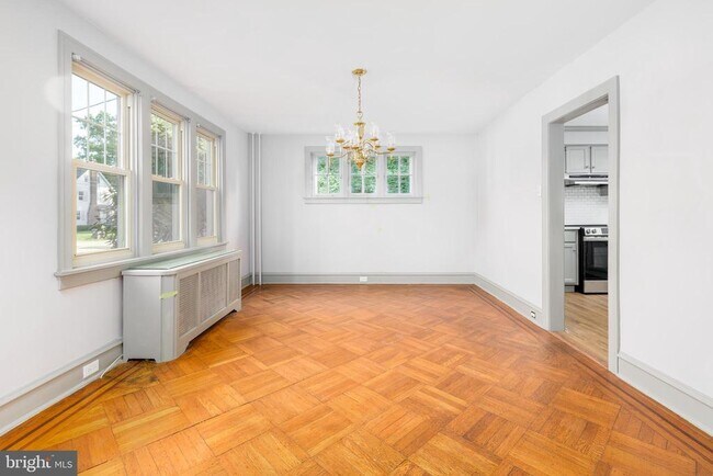 Building Photo - 8 Melvin Rd