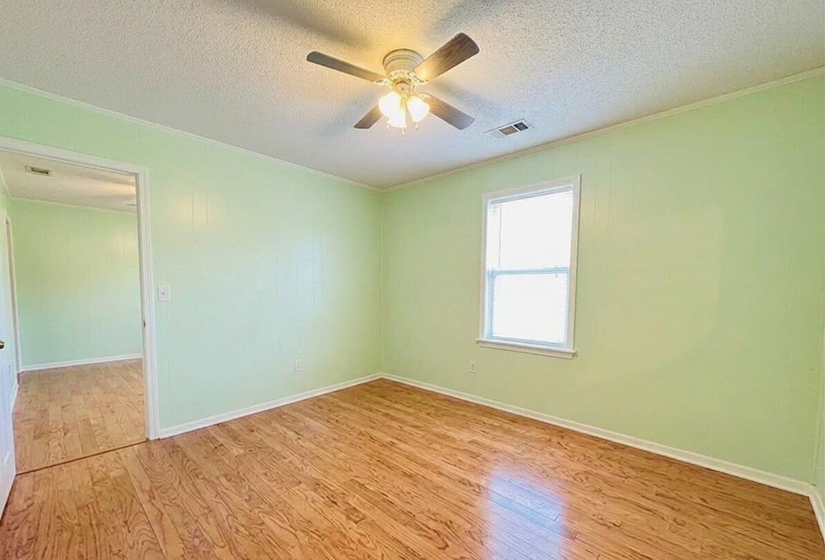 Building Photo - 2517 Habersham Rd