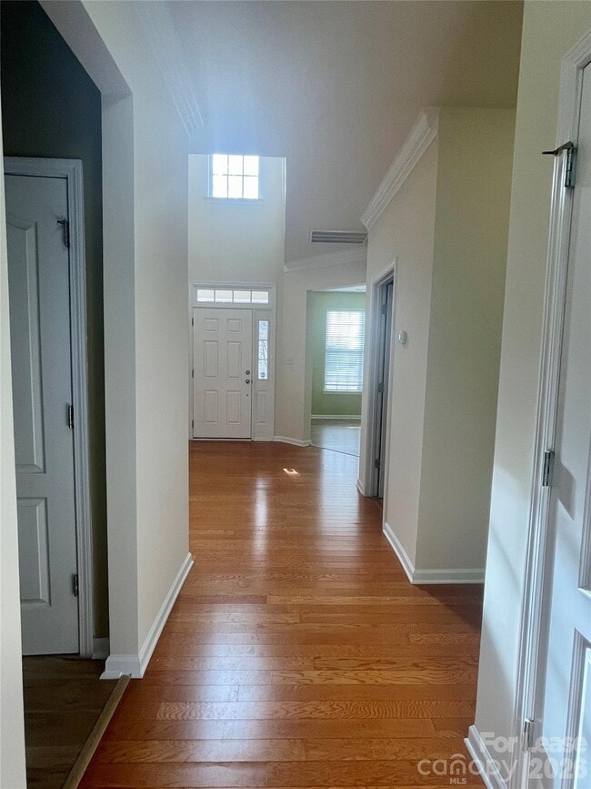 Building Photo - 13722 Delstone Dr