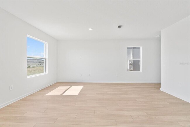 Building Photo - 6424 DOMIZIO Dr