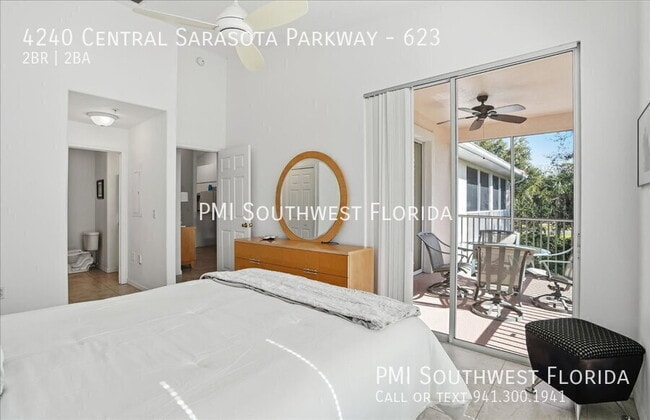 Building Photo - 4240 Central Sarasota Pkwy