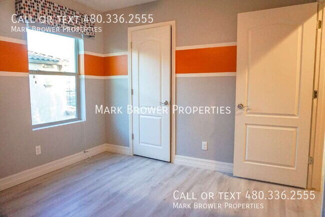 Building Photo - 3016 E Shannon St