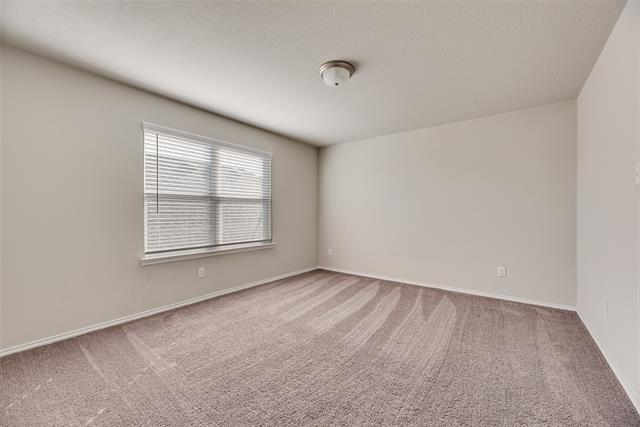 Building Photo - 5913 Hopkins Dr