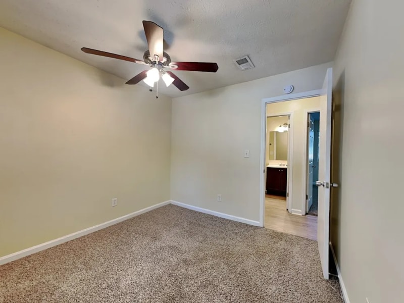 Building Photo - 937 Bermuda Ct