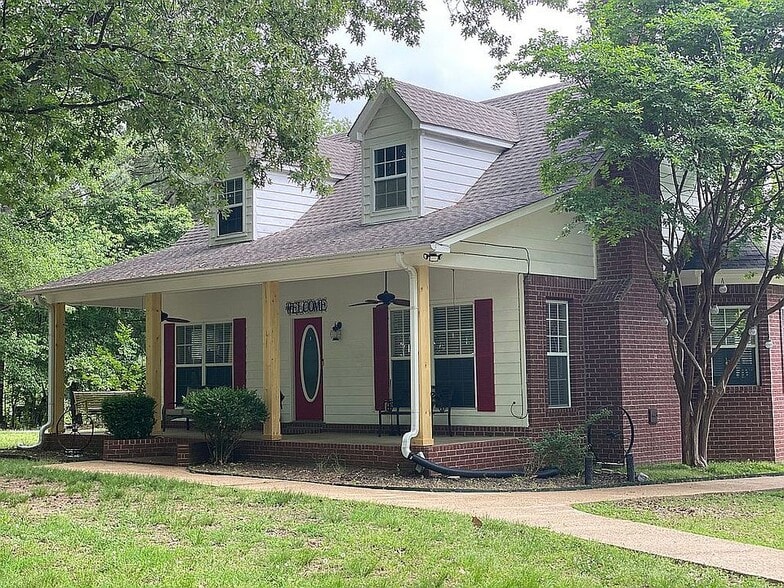 Primary Photo - 8898 Hailey Rd