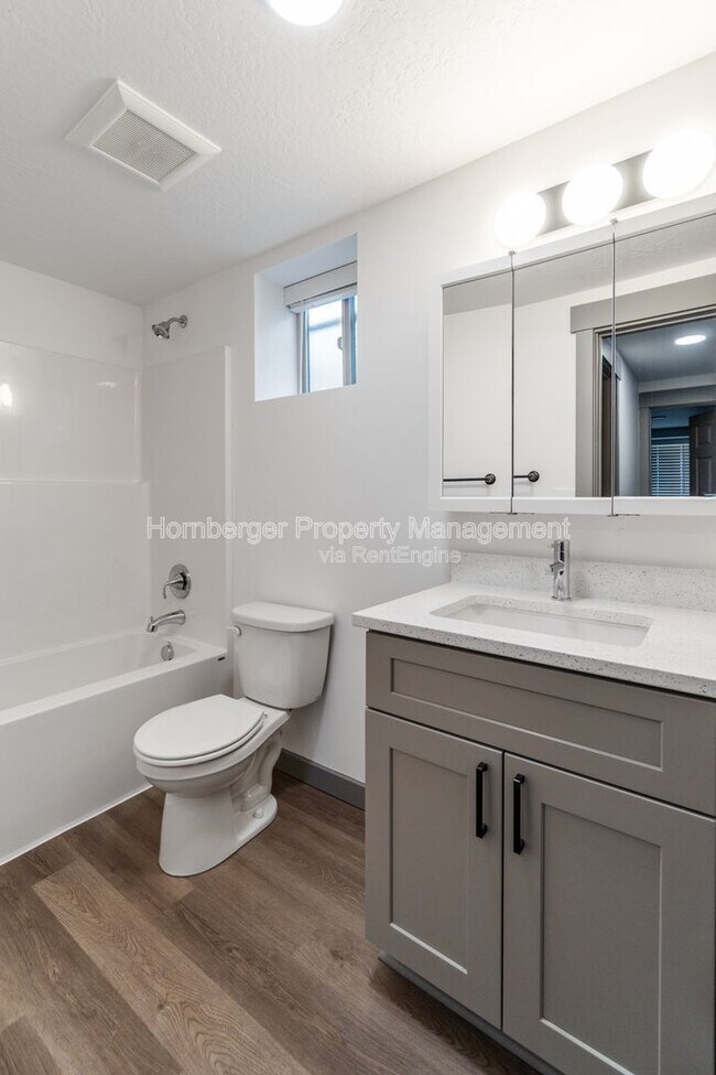 Building Photo - 3519 E 17th Ave