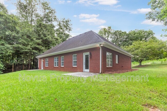 Building Photo - 205 Charleston Ave