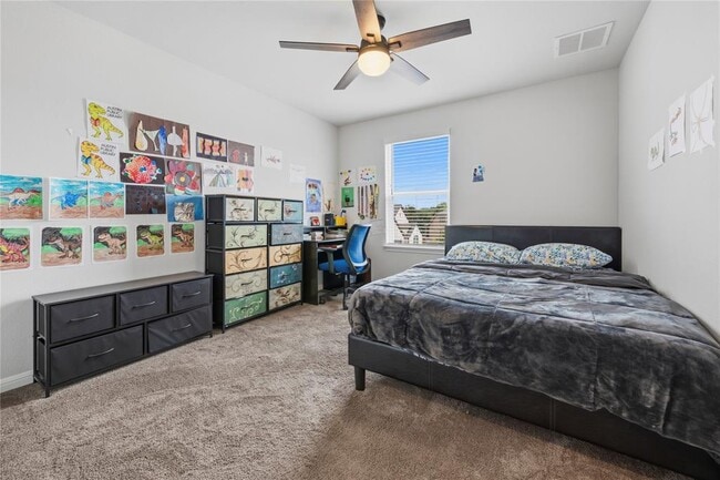 Building Photo - 317 Barton Oak Trl
