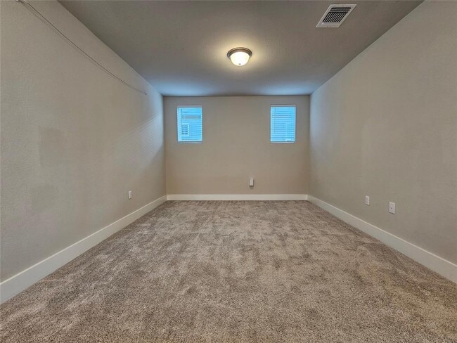 Building Photo - 7402 Taylor Knoll Ct