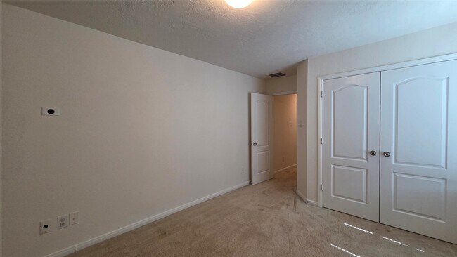 Building Photo - 20915 Westgreen Spgs Dr