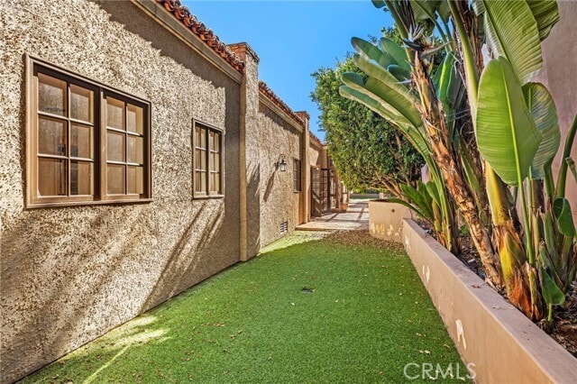 Building Photo - 1316 Beverly Grove Pl