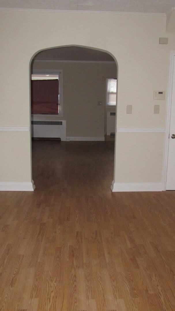 Building Photo - Beautiful Three Bedroom Home in Hamilton